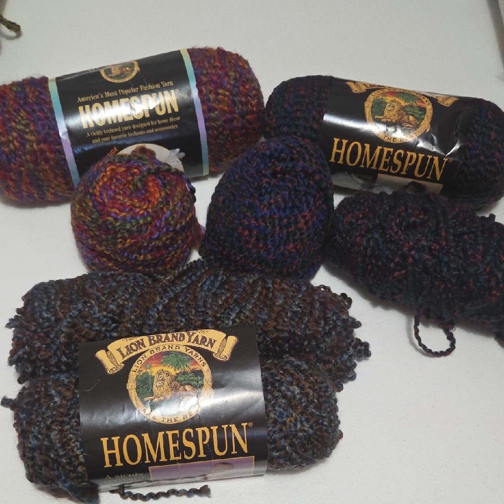 Lion Brand Homespun Yarn - Multicolor